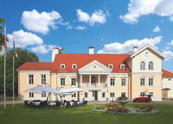 Baltic Manors Tour