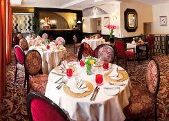 Narutis Hotel - Restaurant
